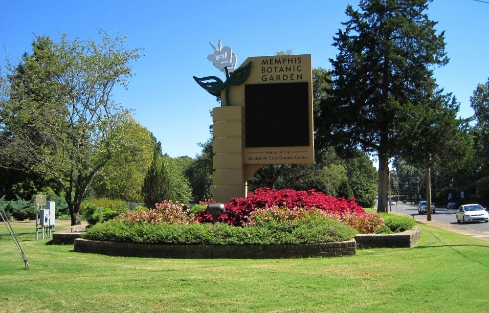 Memphis Botanic Garden in Buchanan Pictures